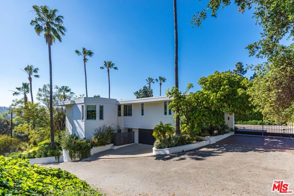 16411 Garvin Drive