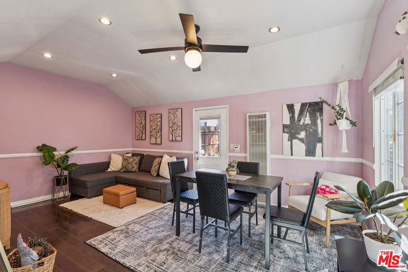 565 Lakewood Lane