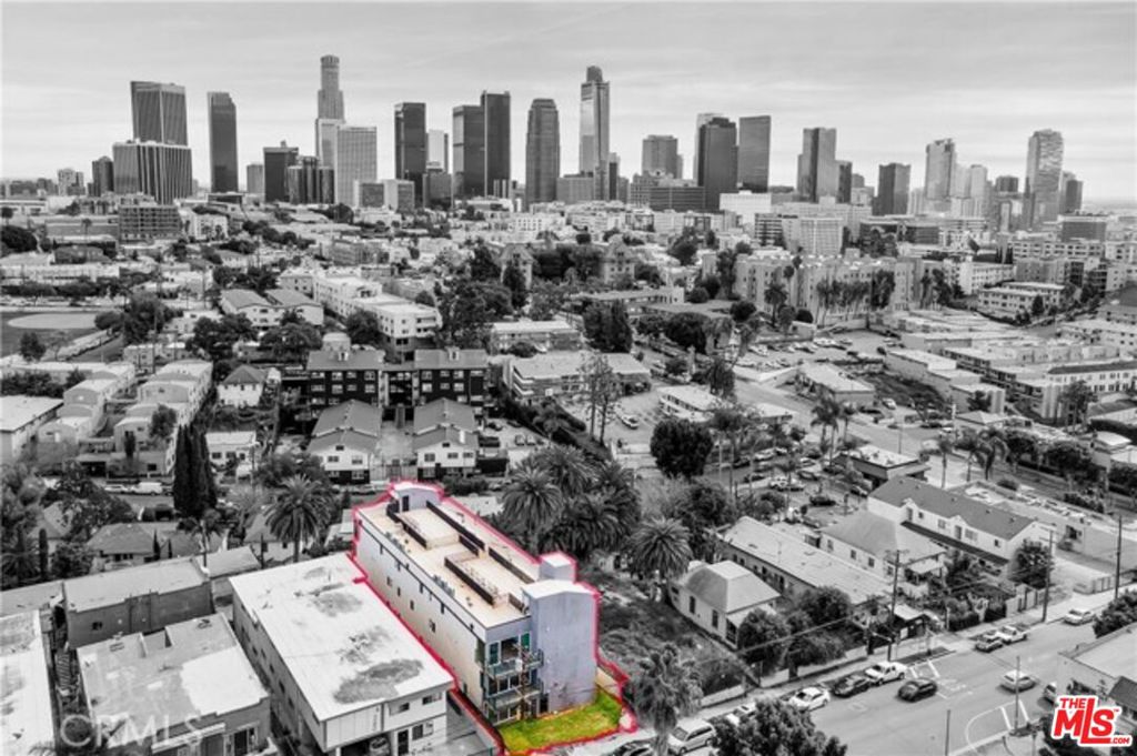 Properties 4 264 S Union Avenue