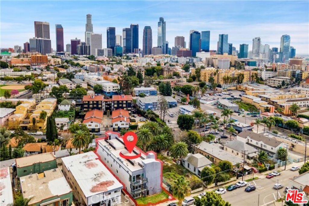 Properties 2 264 S Union Avenue