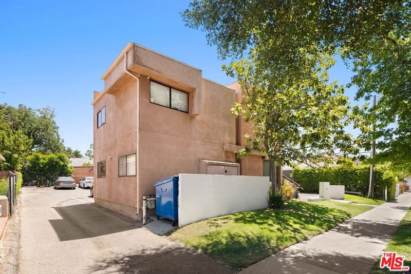 1229 Hollister Street