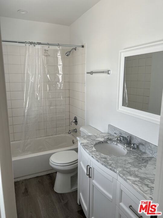 4800 August Street 11