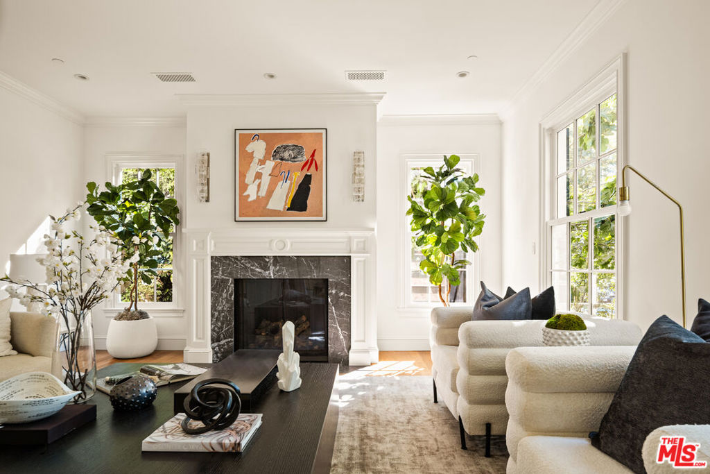 1232 Corsica Drive