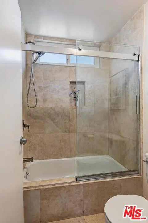 Los Angeles, California 90064, United States, 1 Bedroom Bedrooms, ,1 BathroomBathrooms,Residential,Active,178607