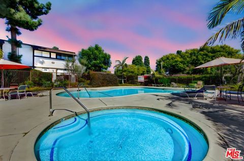 316 S Miraleste Drive 124 San Pedro CA 90732