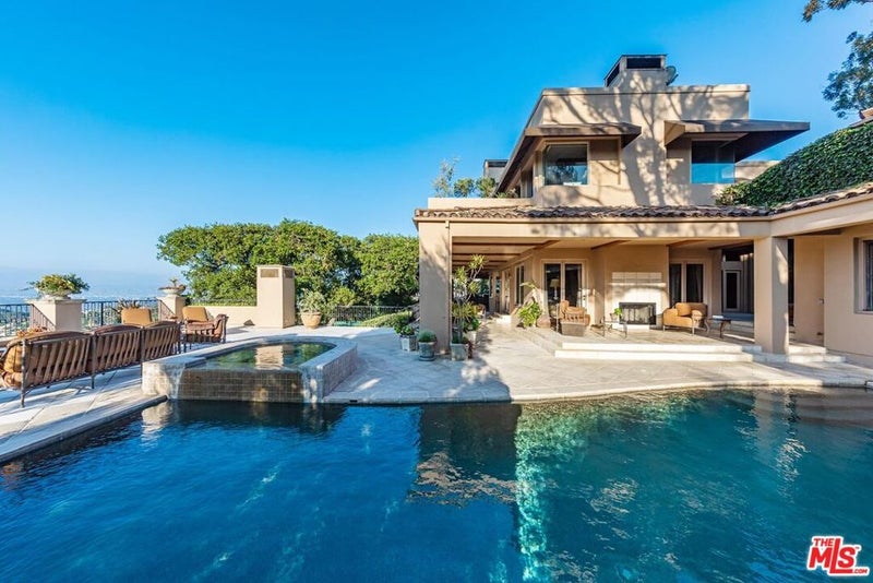 14701 Mulholland Drive