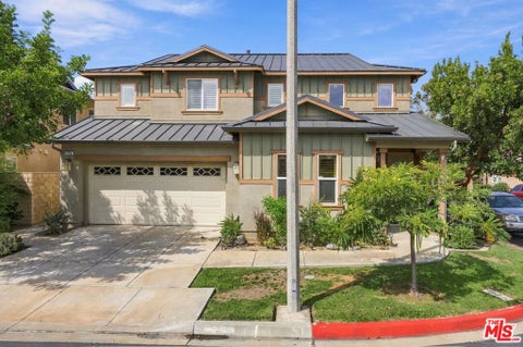 Photo of 175 Seabluff Drive, Port Hueneme, CA 93041 (MLS # 26988979)