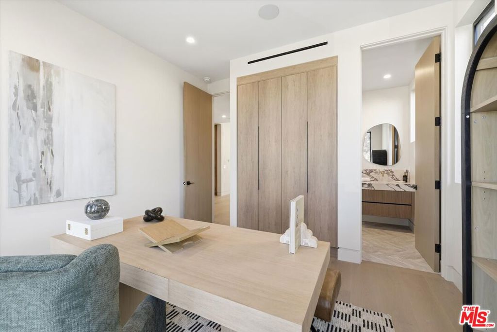 3613 Inglewood Boulevard