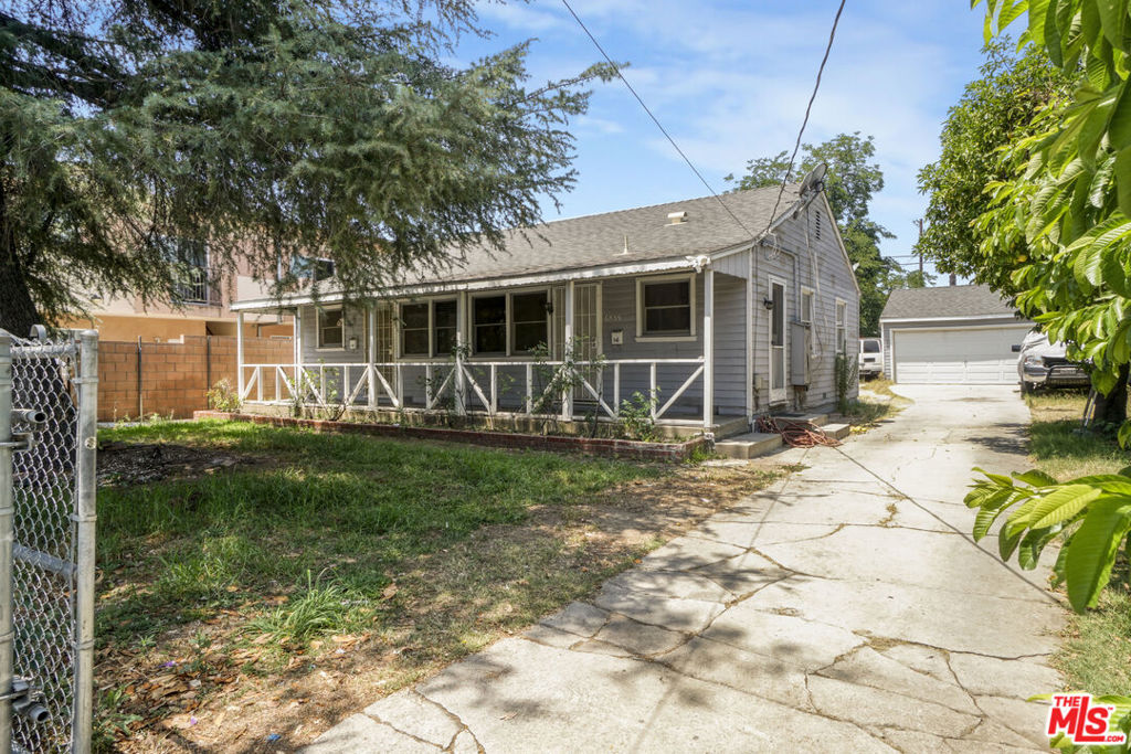Properties 1 6833 Simpson Avenue 6835