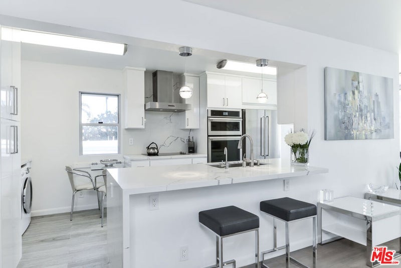201 Ocean Avenue 404P