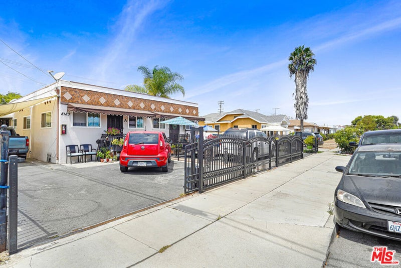 8181 Commercial Place