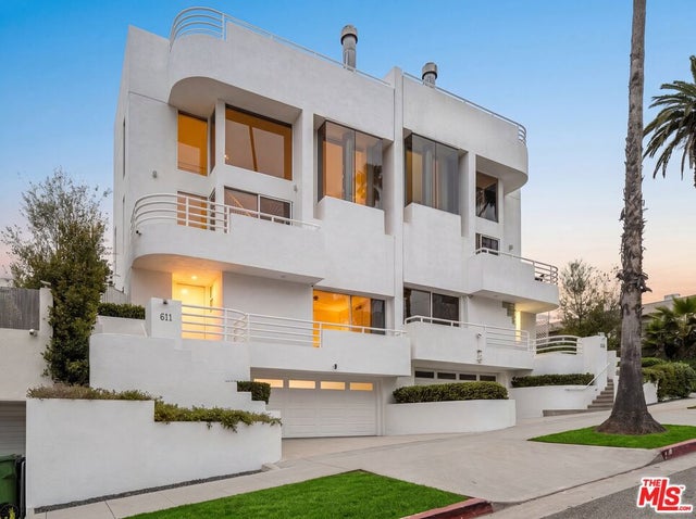 611 Pacific Street, Santa Monica