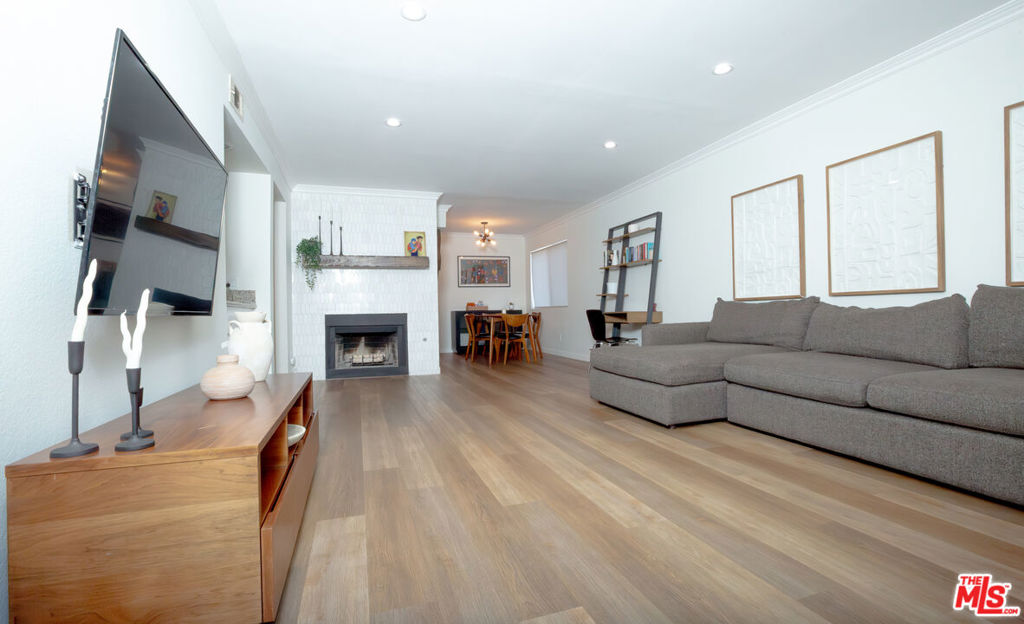 Properties 1 1414 260th Street 9