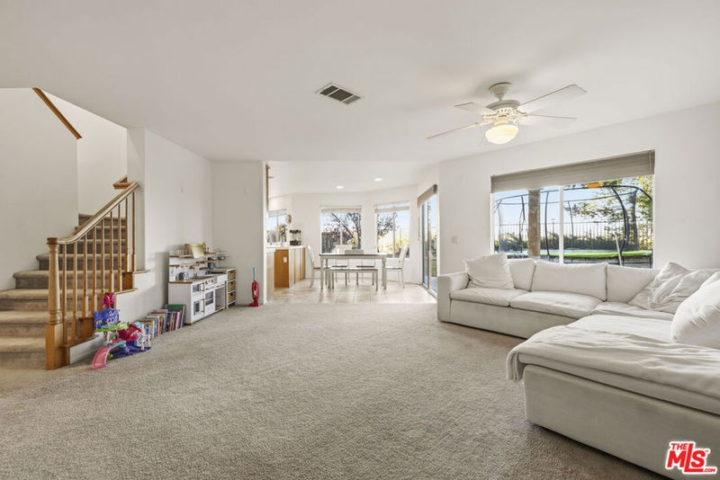 32610 Ridge Top Lane