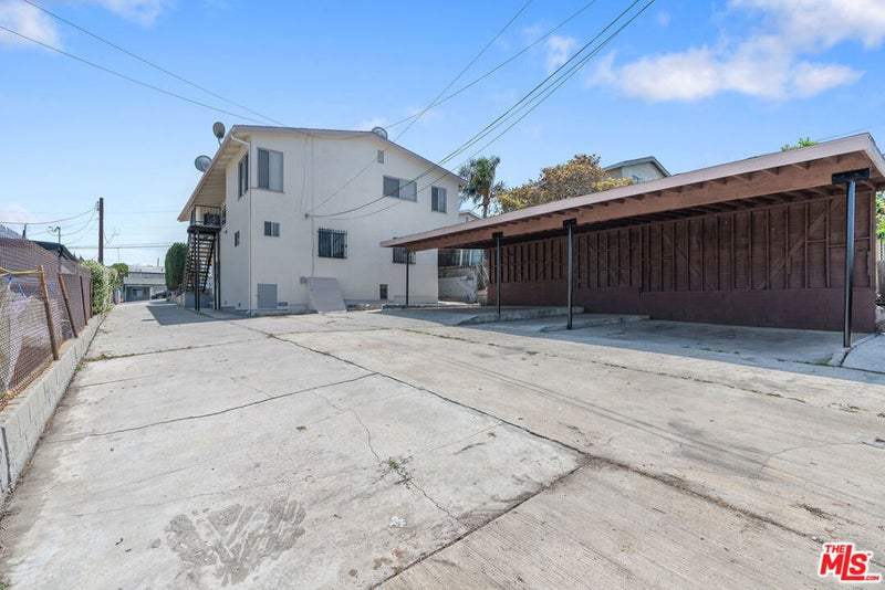 945 N Ditman Avenue
