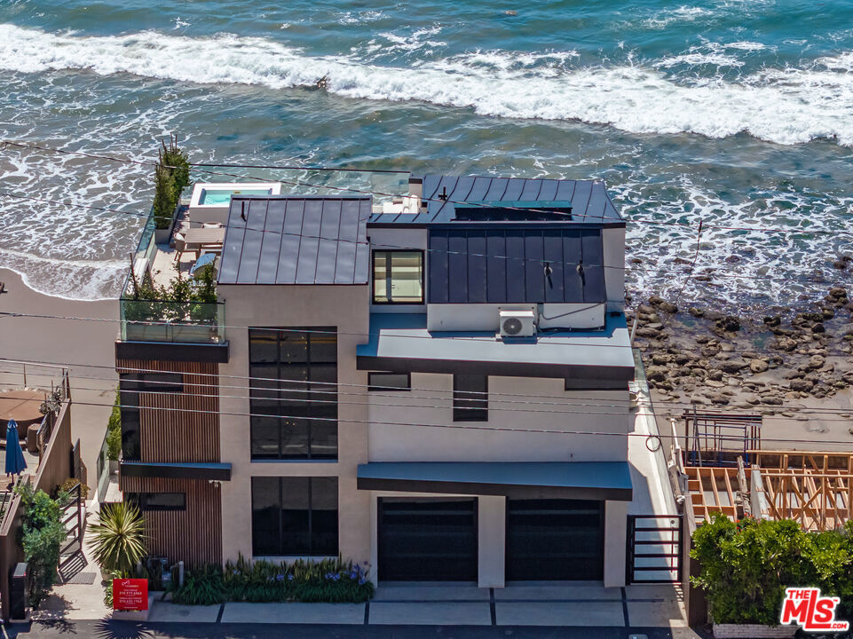 18954 Pacific Coast Highway