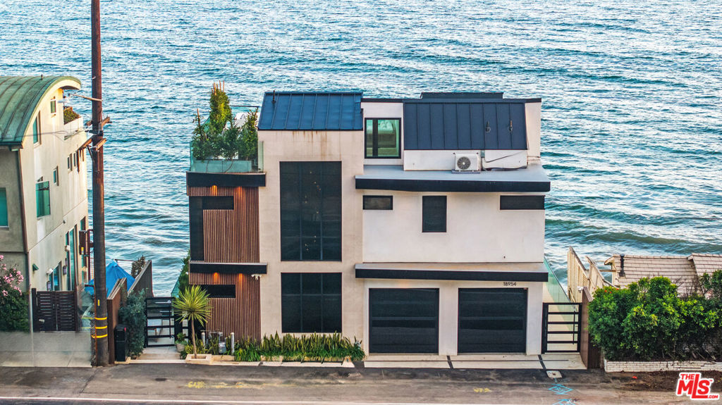 18954 Pacific Coast Highway