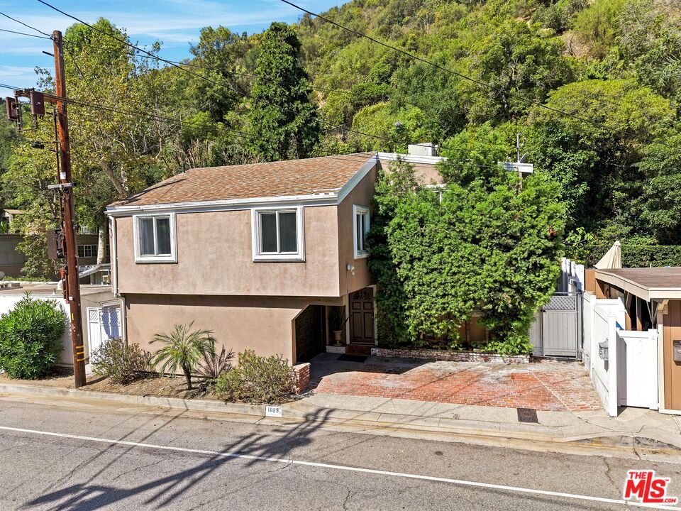 1029 N Beverly Glen Boulevard