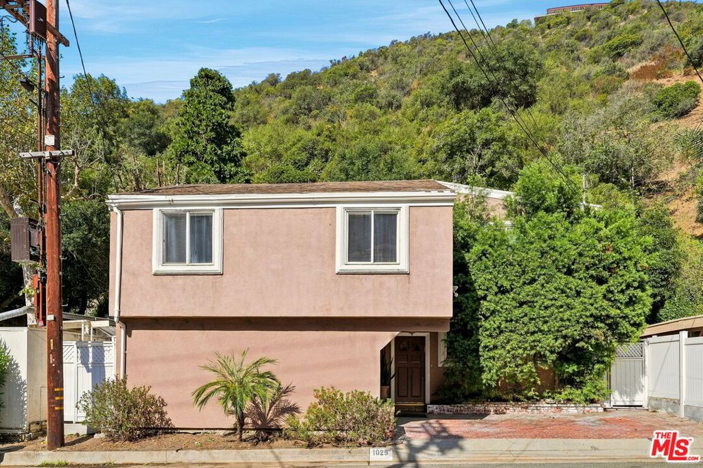 1029 N Beverly Glen Boulevard
