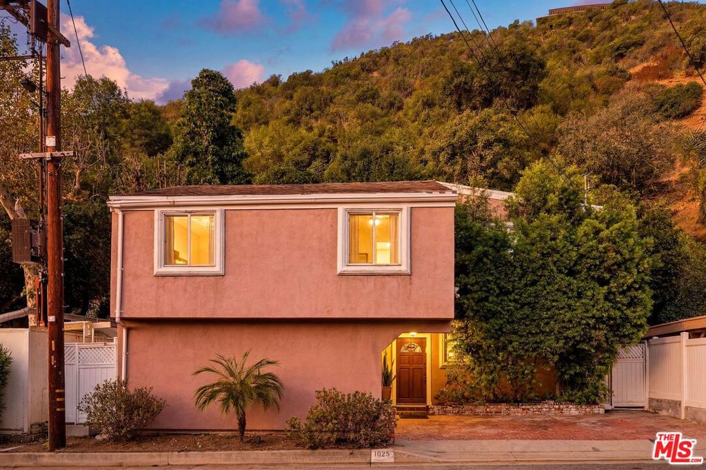 1029 N Beverly Glen Boulevard
