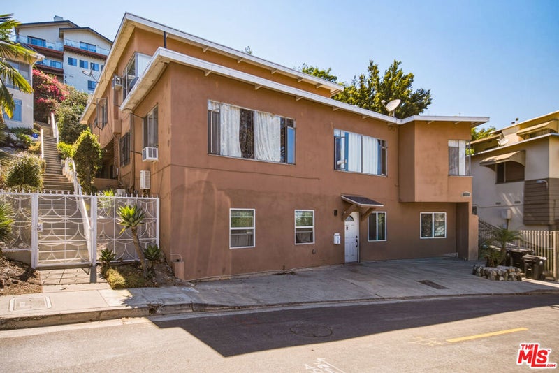 3815 Don Tomaso Drive