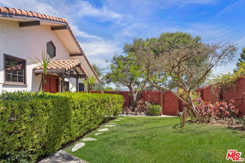 19805 Valley View Drive