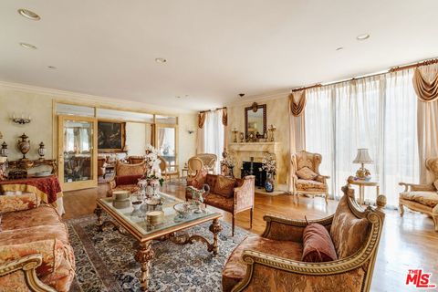 Photo of 10601 Wilshire Boulevard #303, Los Angeles, CA 90024 (MLS # 25606825)