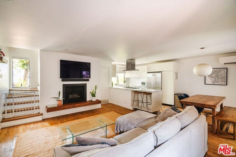 2600 Abbot Kinney Boulevard 6