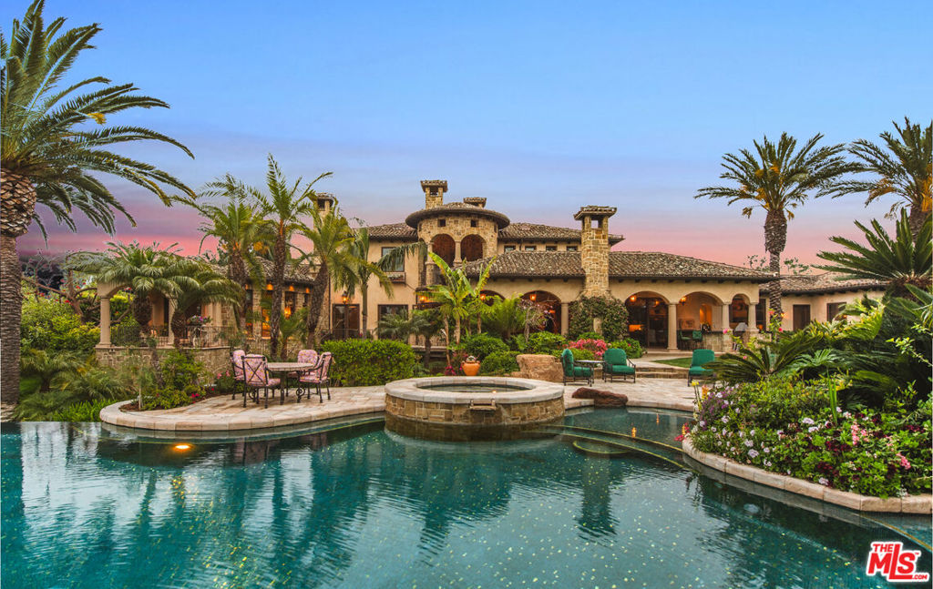 427 La Marina Drive