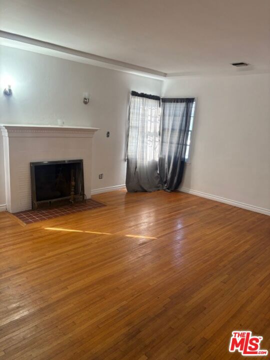 1104 W 58th Street