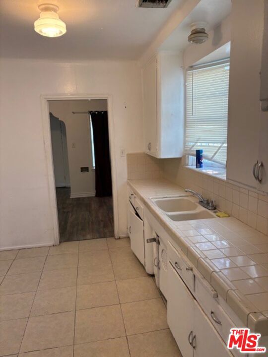 1104 W 58th Street