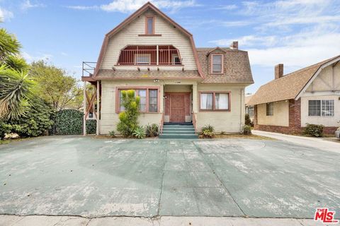 1166 W 39th Place Los Angeles CA 90037