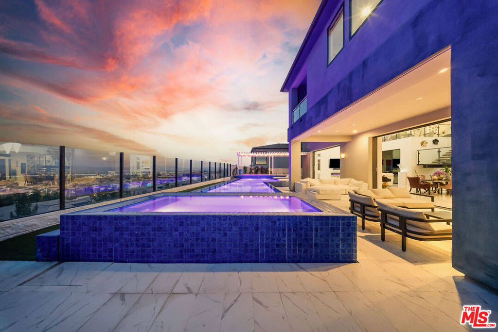 Properties 3 20422 W Birmingham Way