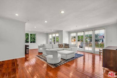 10555 ASHTON Avenue 201 Los Angeles CA 90024