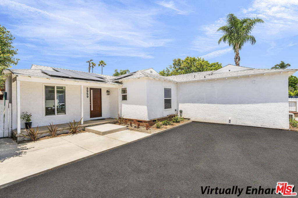 Properties 3 9959 Wisner Avenue