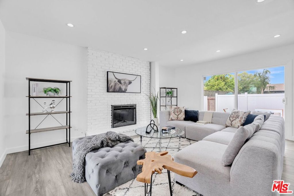 Properties 1 9959 Wisner Avenue