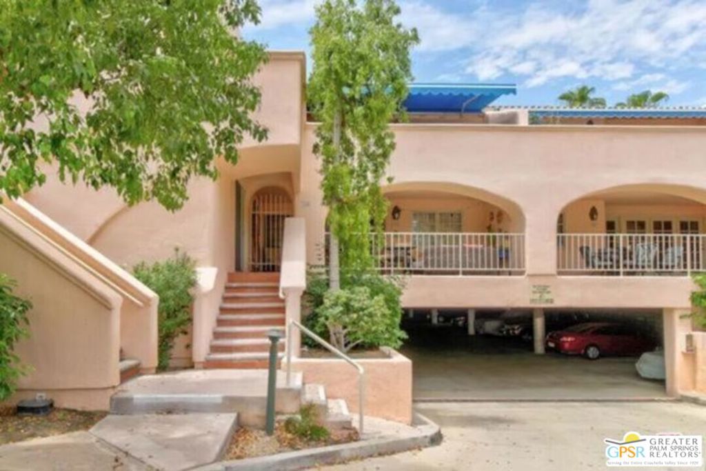 500 E Amado Road 706