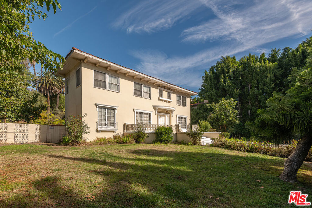 5231 Franklin Avenue