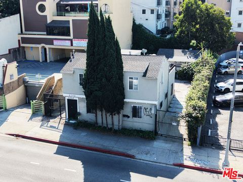 2352 W 3rd Street Los Angeles CA 90057