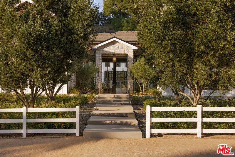 25057 Lewis And Clark Road