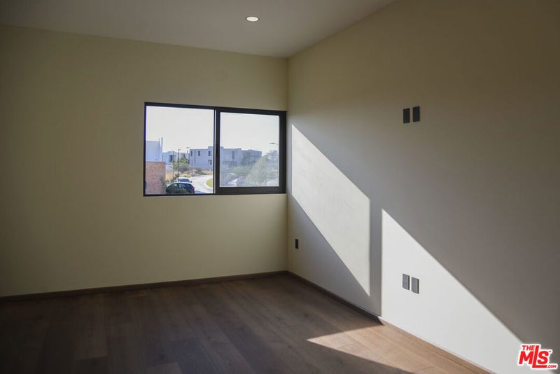 1 La Espiga Avenue 108