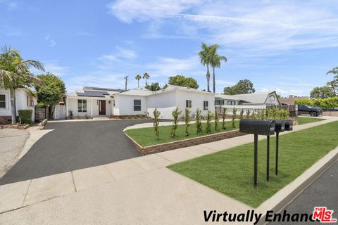 9959 Wisner Avenue San Fernando CA 91345