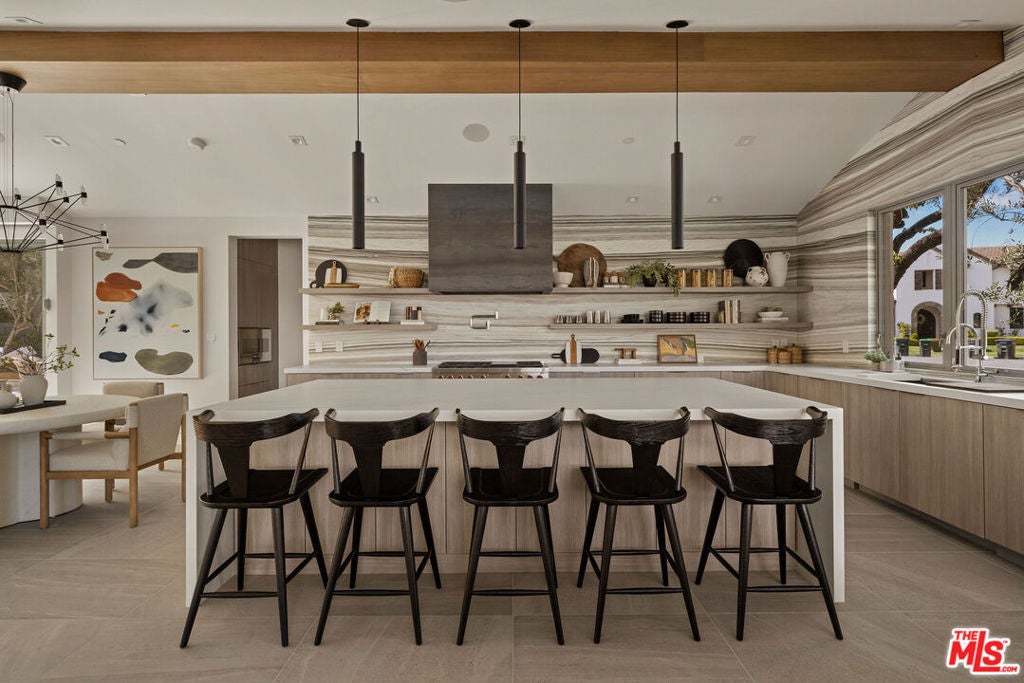 1399 Galaxy Drive