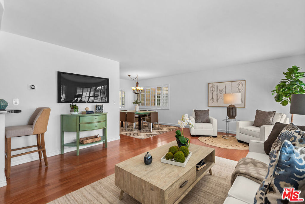 2318 Fox Hills Drive 102
