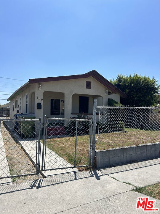 422 E Colden Avenue