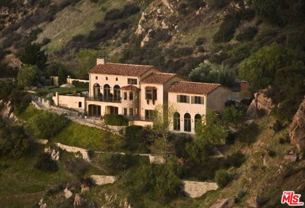 24734 W Saddle Peak Road