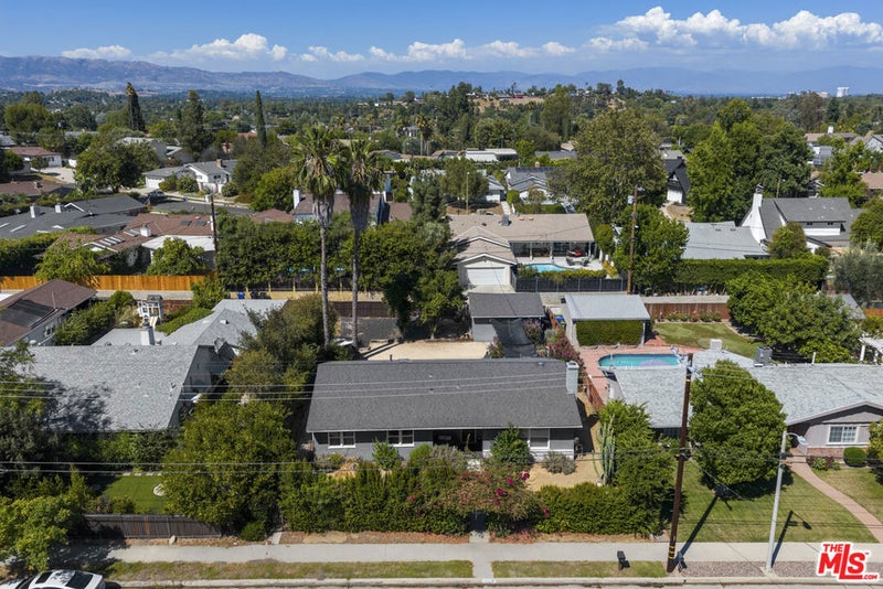 5636 Valley Circle Boulevard