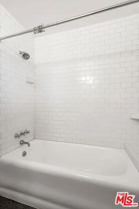 Venice, California 90291, United States, 2 Bedrooms Bedrooms, ,1 BathroomBathrooms,Residential,Active,149775