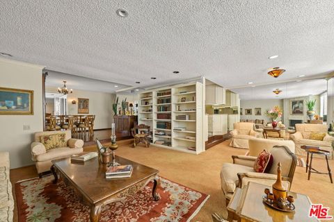 321 N Oakhurst Drive 403 Beverly Hills CA 90210