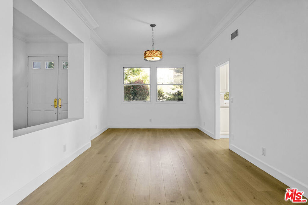 2020 Palisades Drive